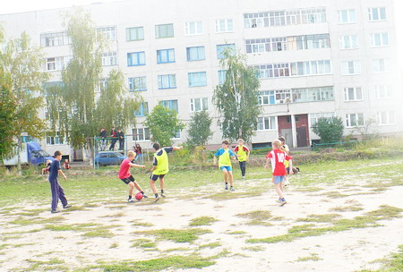 Детские клубные объединения спортивными соревнованиями встречали День города Шумерля